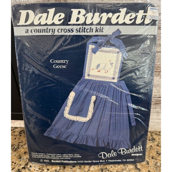 Dale Burdett Apron Country Cross Stitch Kit 1985 Vintage Country Geese CK20 - Picture 1 of 6